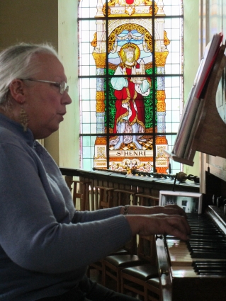 raymonde gillet,vinalmont,communauté paroissiale vinalmont